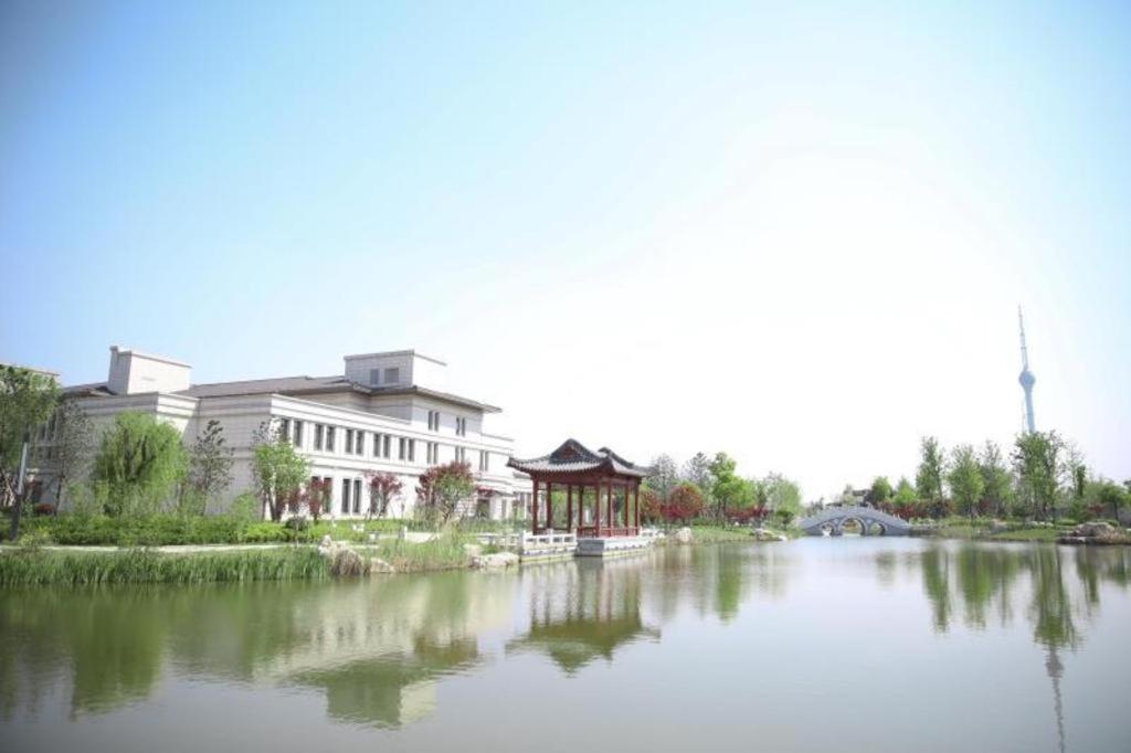 Linyi Blue Horizon International Hotel Yi He Екстериор снимка