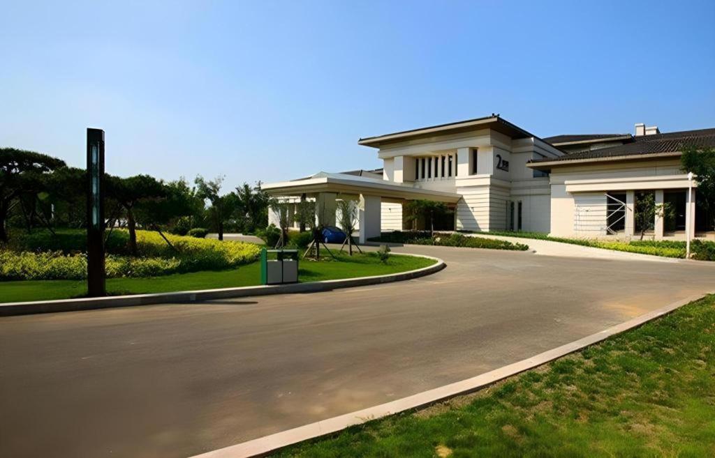 Linyi Blue Horizon International Hotel Yi He Екстериор снимка