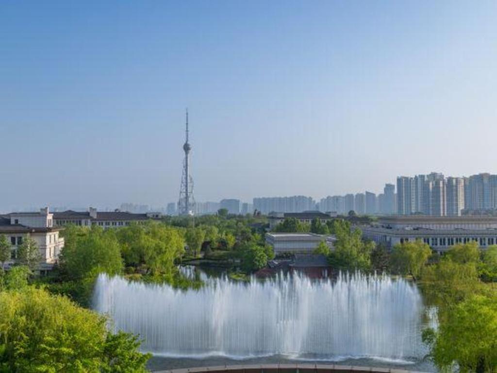 Linyi Blue Horizon International Hotel Yi He Екстериор снимка