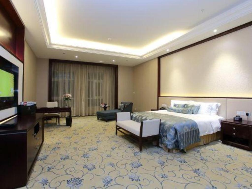 Linyi Blue Horizon International Hotel Yi He Екстериор снимка